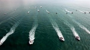 Iranian speedboats cruise at a ceremony marking the delivery of tens of such vessels to Islamic Revolution Guards Corps Navy, March 11, 2016. (IRNA Photo)