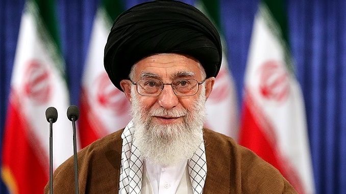 Ayatollah_Ali_Khamenei_casting_his_vote_for_2017_election_3
